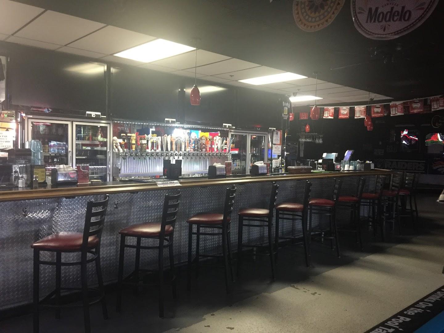 Pitstop Pub Sports Bar & Grill